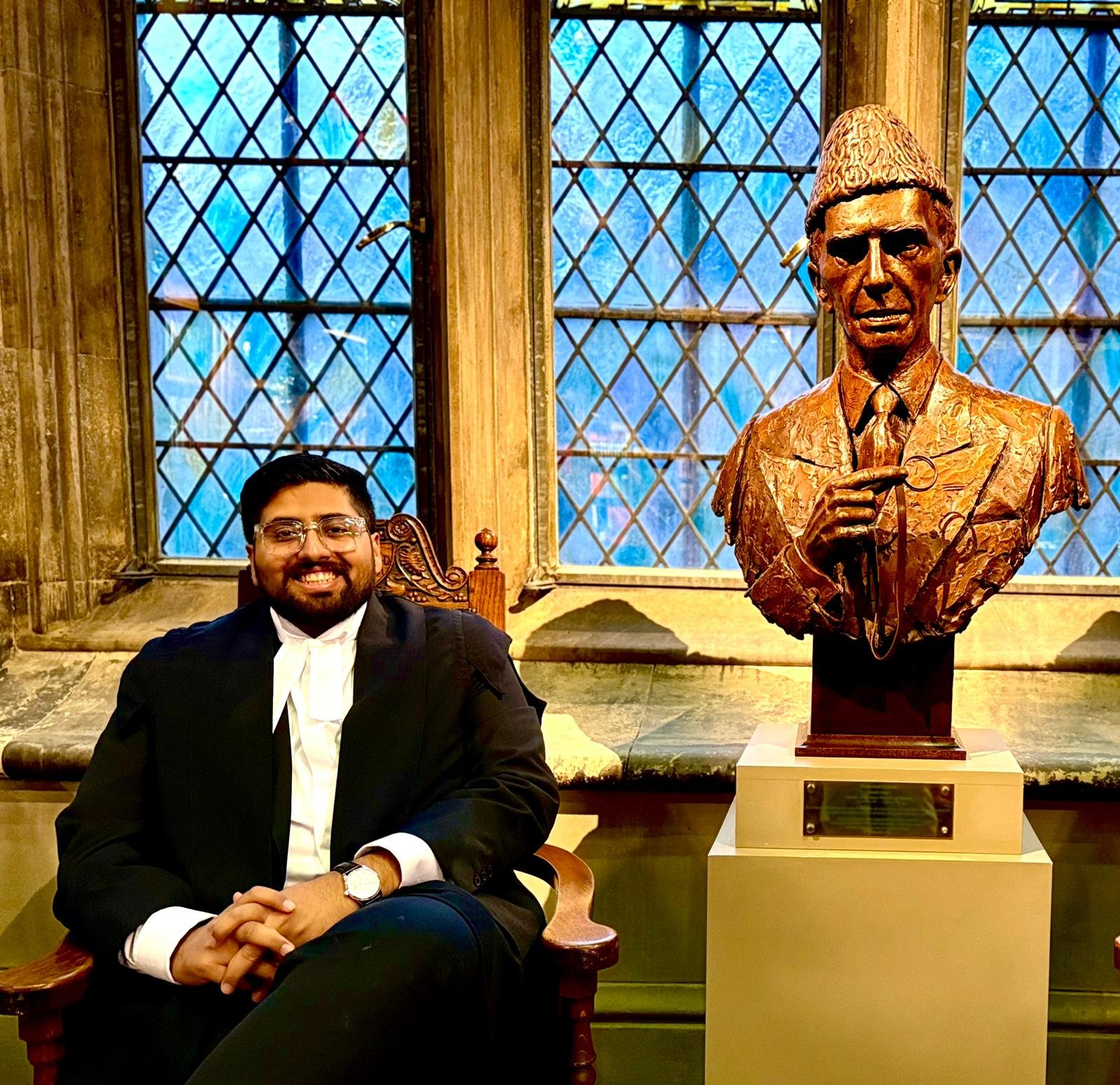 Barrister Muzamil Kaisrani - Professional Attorney